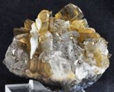DOLOMITA e PIRITA NA ANKIRITA com VÁRIAS INCLUSÕES Dolomite Pyrite and Ankirite BRAZIL. Cód.195M