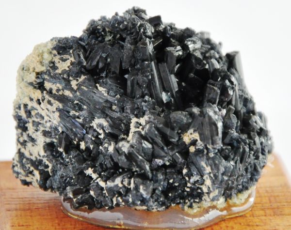 Turmalina c/ Inclusões Spécimen Mineral Black Tourmaline Cód.2081M