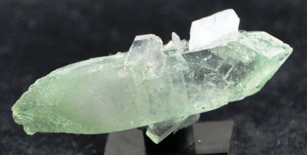 APOFILITA Mineral Pedra COLLECTION Apofilite Gemstone ÍNDIA. Cód.068M